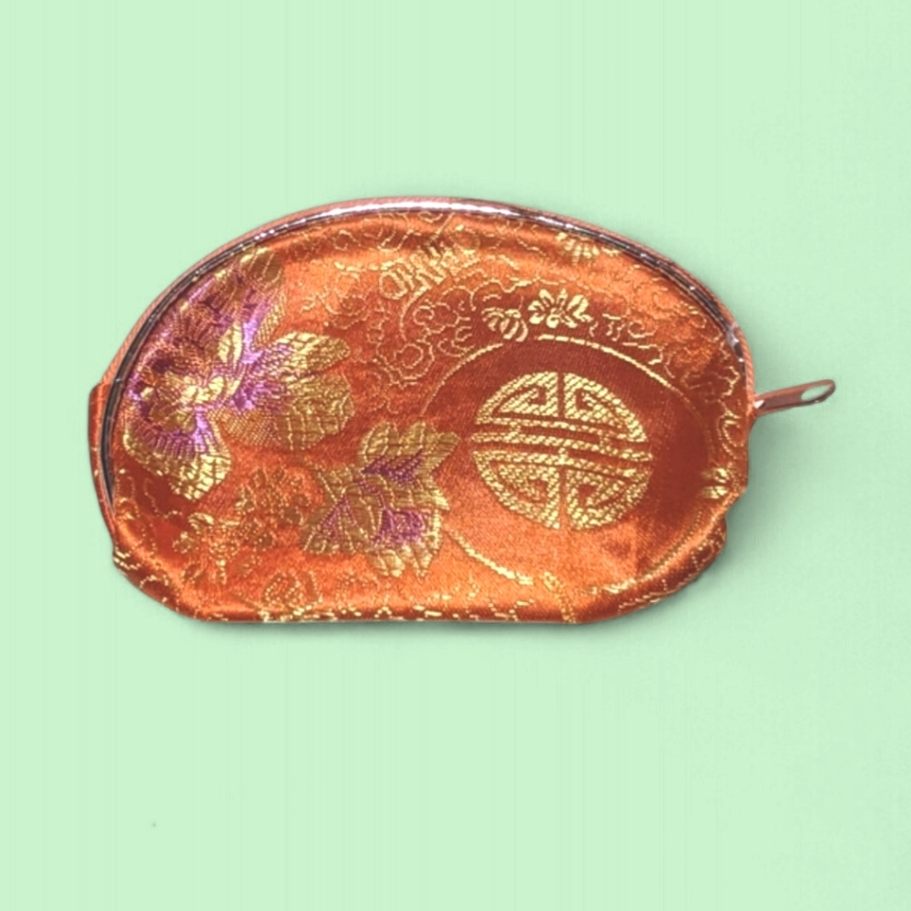 🌲10/$20.  Coin Purse with Gold Tone Embroidery NWOT